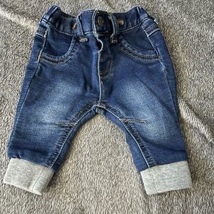 Newborn Cat and jack jeans